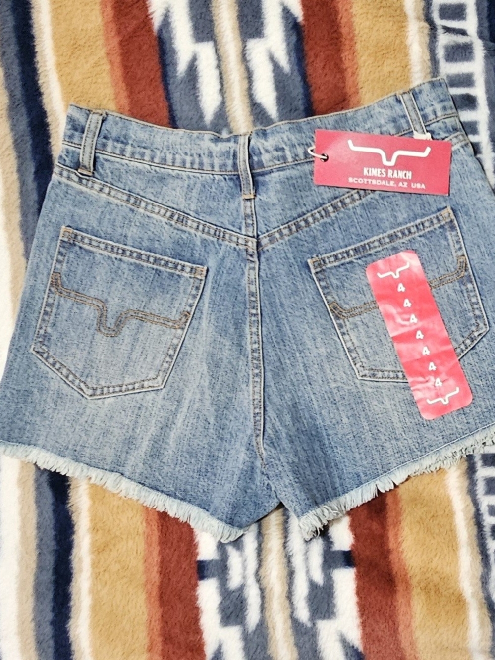 Kimes Ranch NWT Size 4 Daisy Women’s Denim Cutoff Shorts